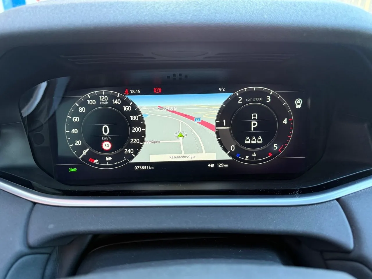 Vehicle image 22