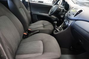 Hyundai i10 bild 8