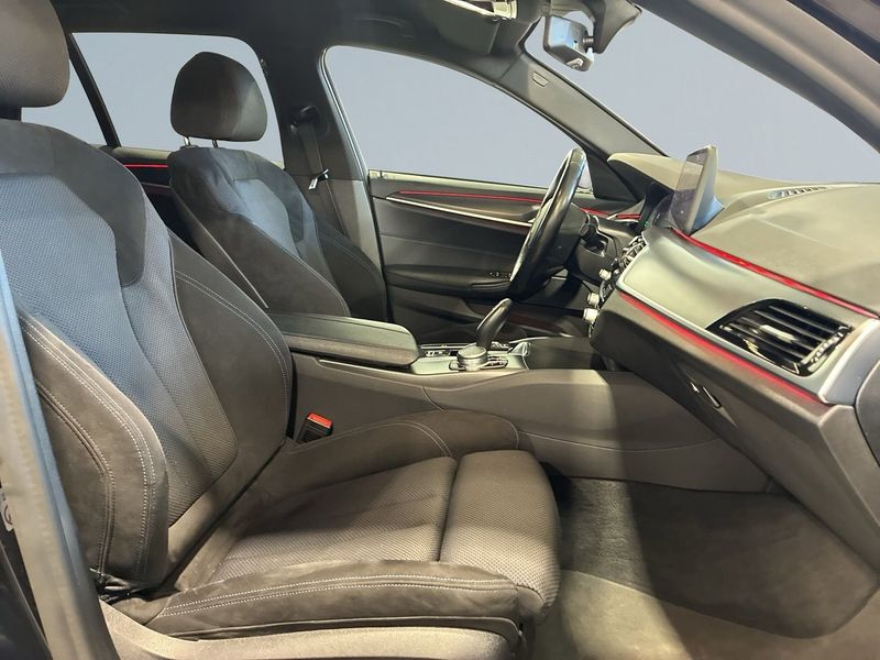 BMW 520 bild 9