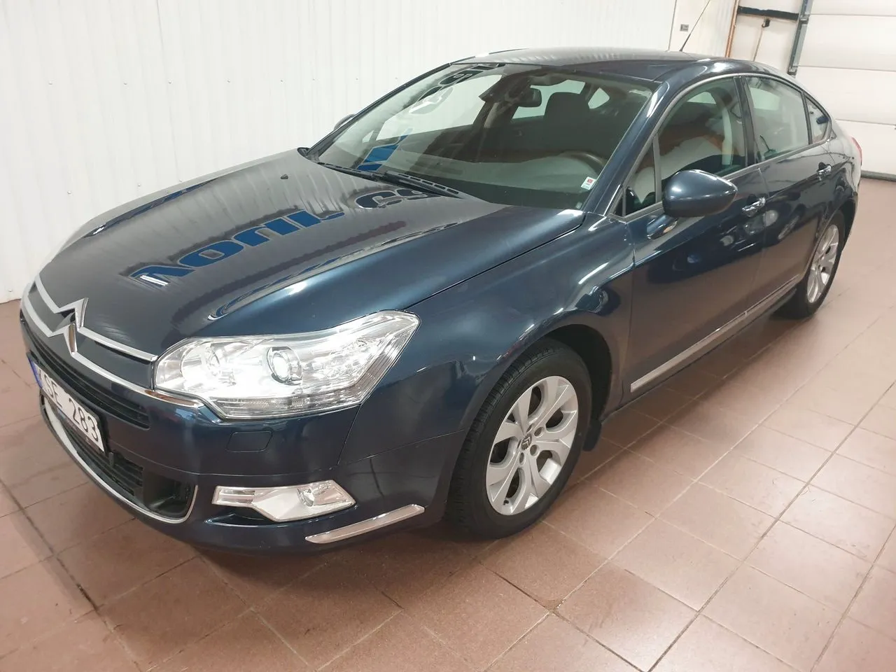 Vehicle image 2