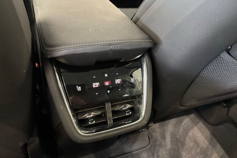 Volvo EX90 bild 38