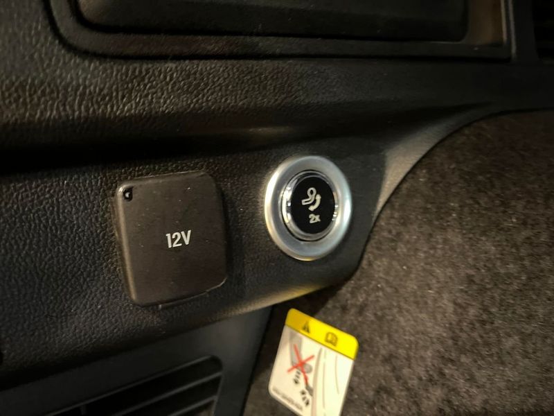 Ford Kuga bild 12