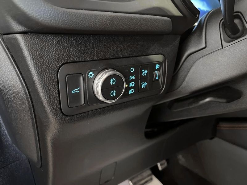 Ford Kuga bild 17