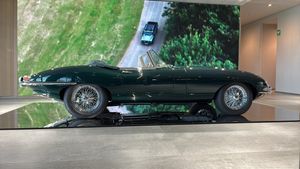 Jaguar E-Type bild 4