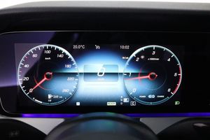 Mercedes E220 bild 16