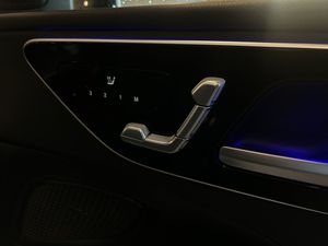 Mercedes C300 bild 17