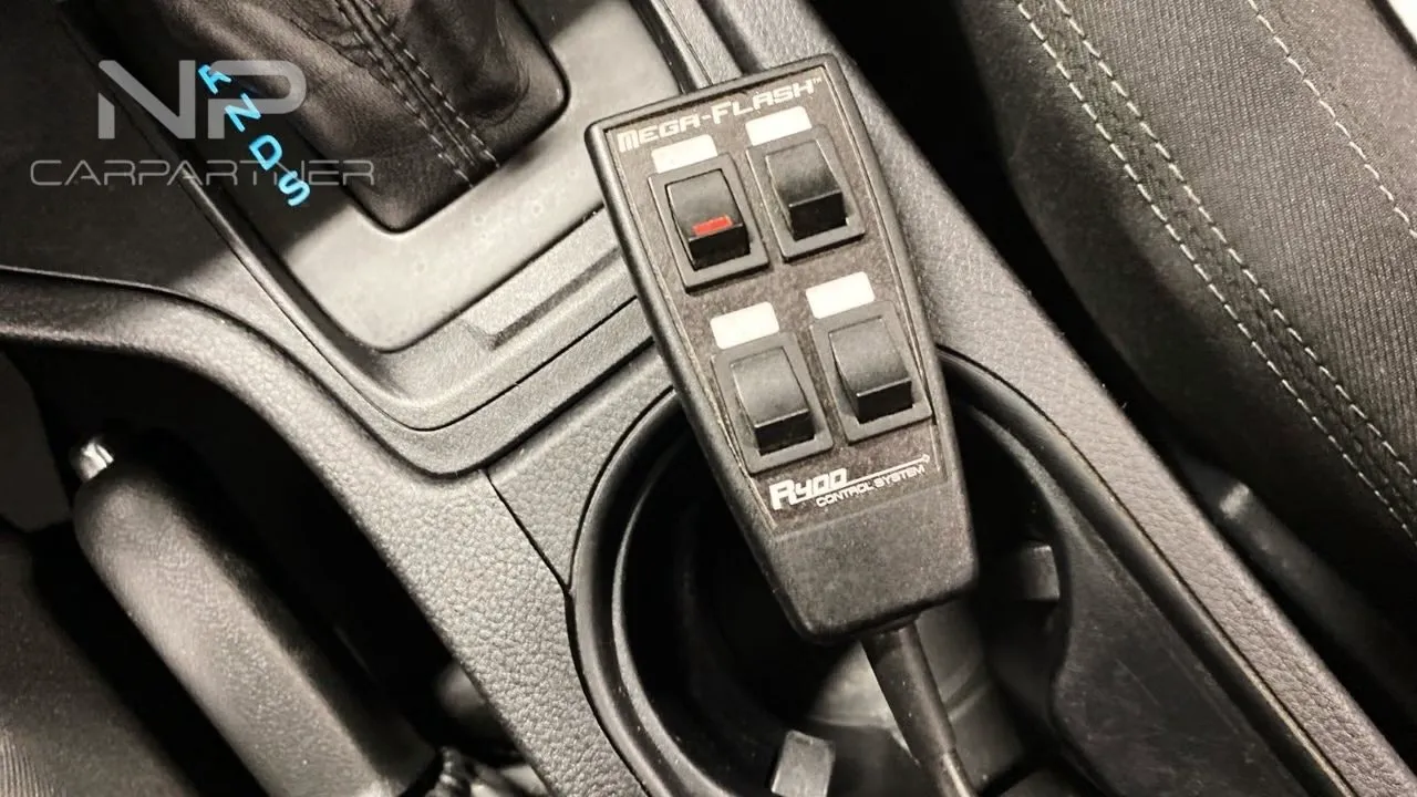 Vehicle image 22