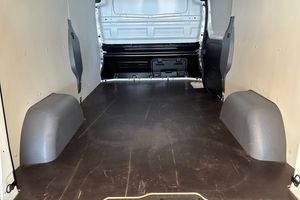 Renault Trafic bild 14