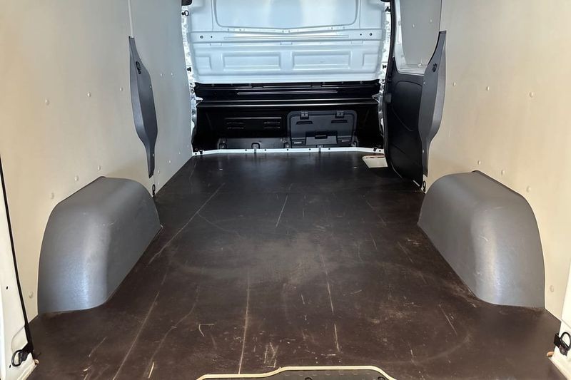 Renault Trafic bild 14
