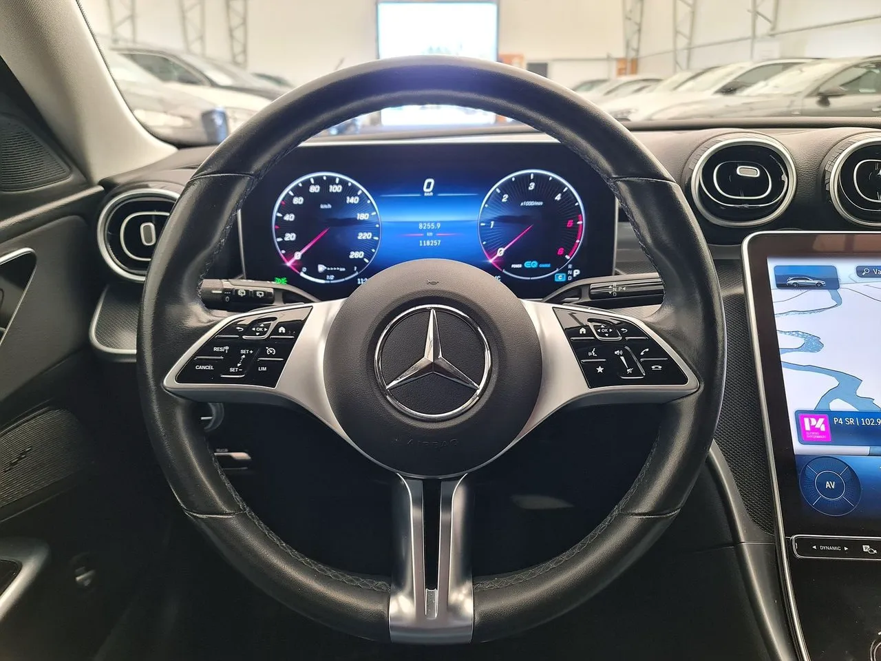 Vehicle image 21