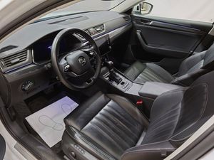 Skoda Superb bild 7