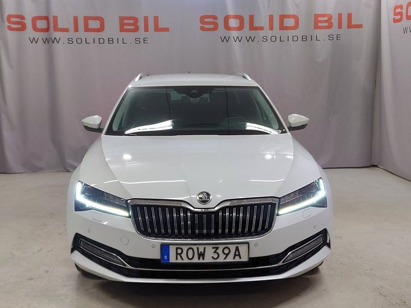 Skoda Superb bild 2