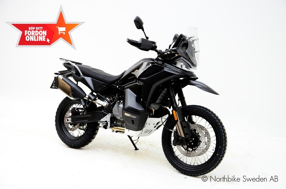 CFMOTO 800 MT-X