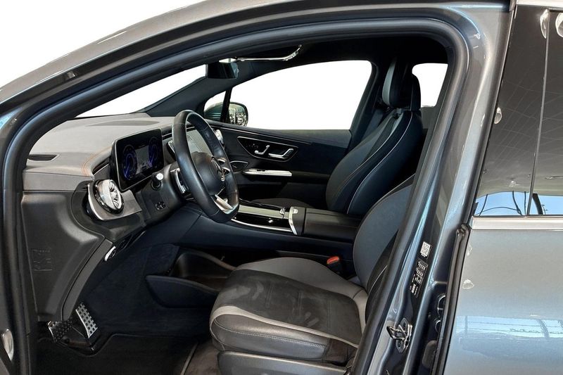 Mercedes EQE350 SUV bild 11
