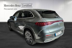 Mercedes EQE350 SUV bild 3