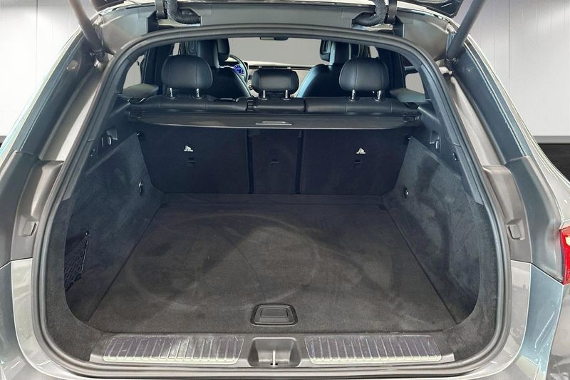 Mercedes EQE350 SUV bild 16