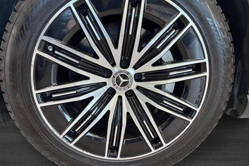 Mercedes EQE350 SUV bild 6
