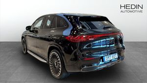 Mercedes EQE43 SUV bild 7