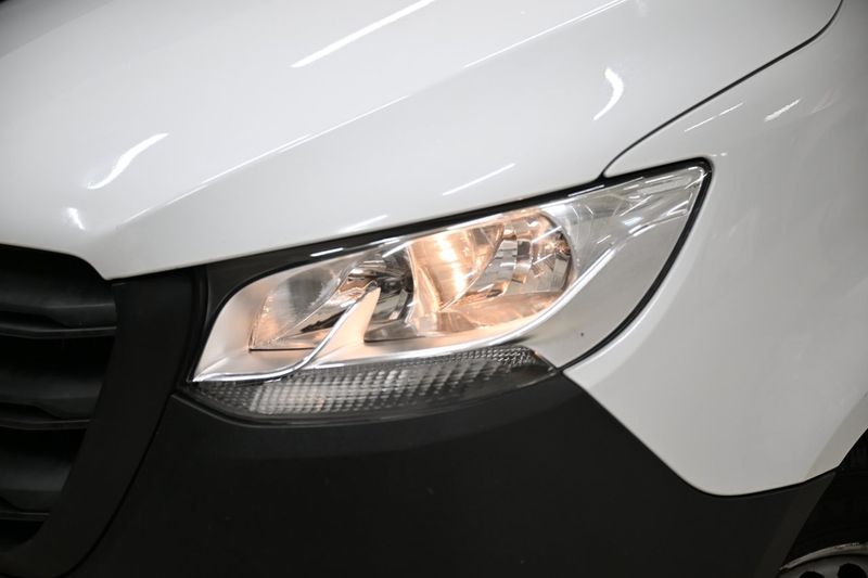 Mercedes Sprinter bild 8