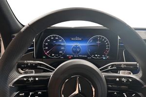 Mercedes E300 bild 7