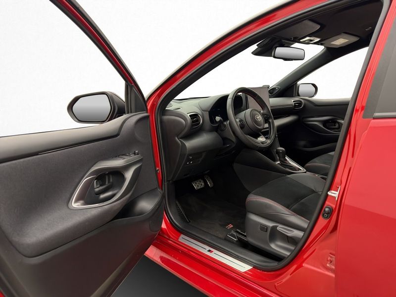 Toyota Yaris bild 10