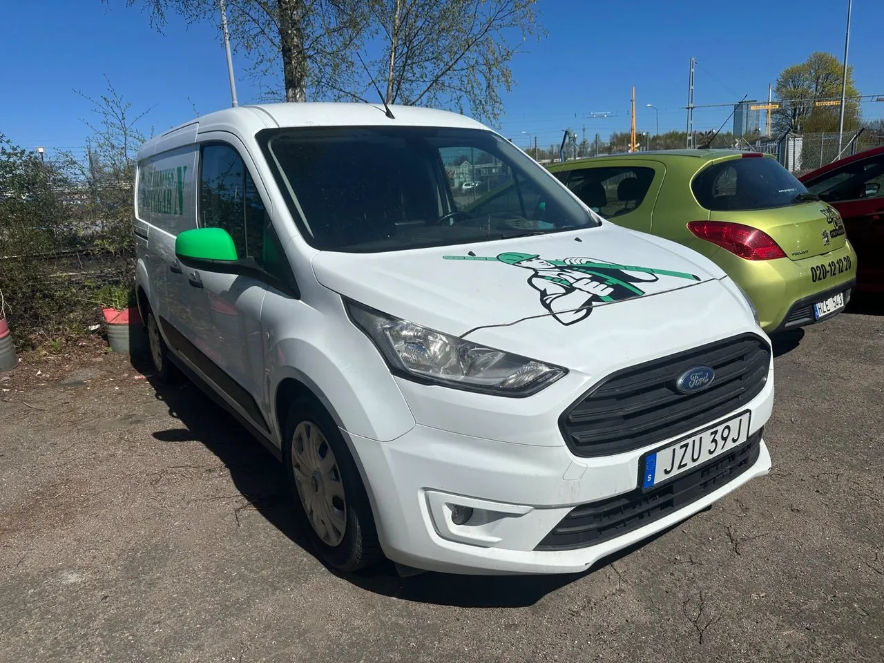 Vehicle image 1