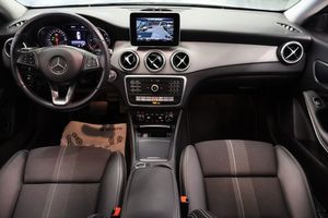 Mercedes CLA220 bild 6