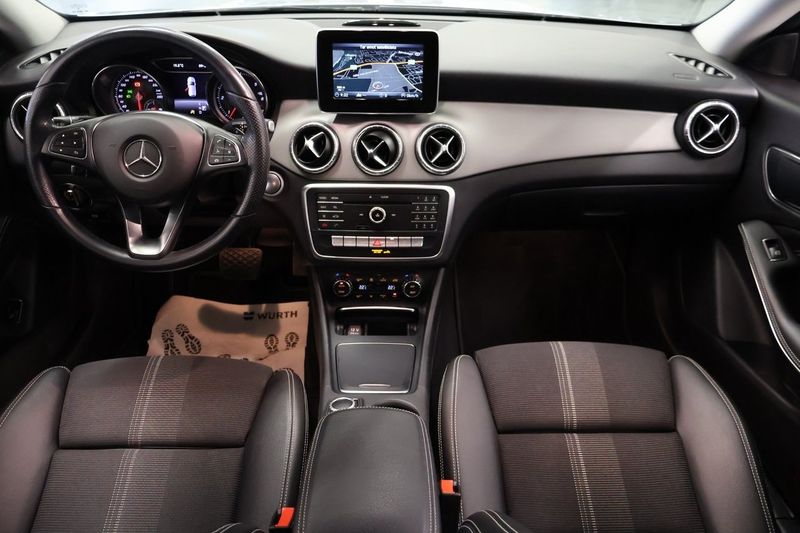 Mercedes CLA220 bild 6