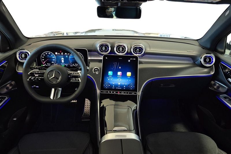 Mercedes GLC300 bild 8
