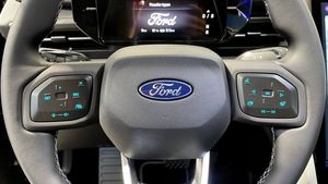 Ford Explorer bild 12