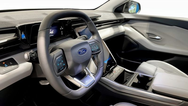 Ford Explorer bild 4