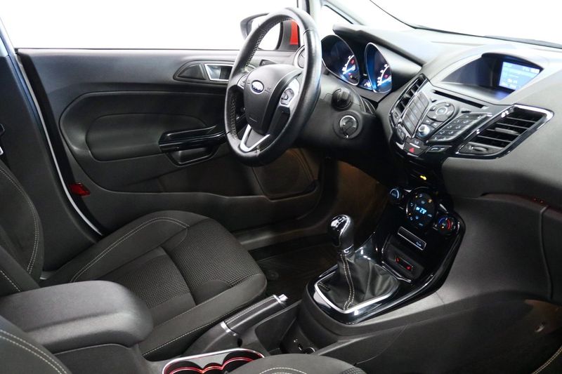 Ford Fiesta bild 7