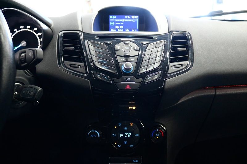 Ford Fiesta bild 15