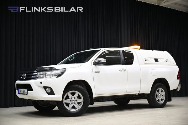 Toyota Hilux 2.4 AWD 150HK Kåpa|Drag|Värmare|Backkamera|EnÄgare|Moms - 2017
