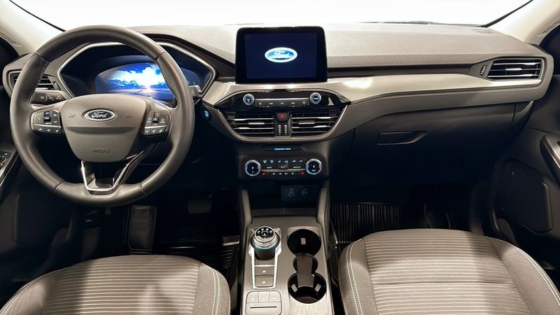 Ford Kuga bild 4