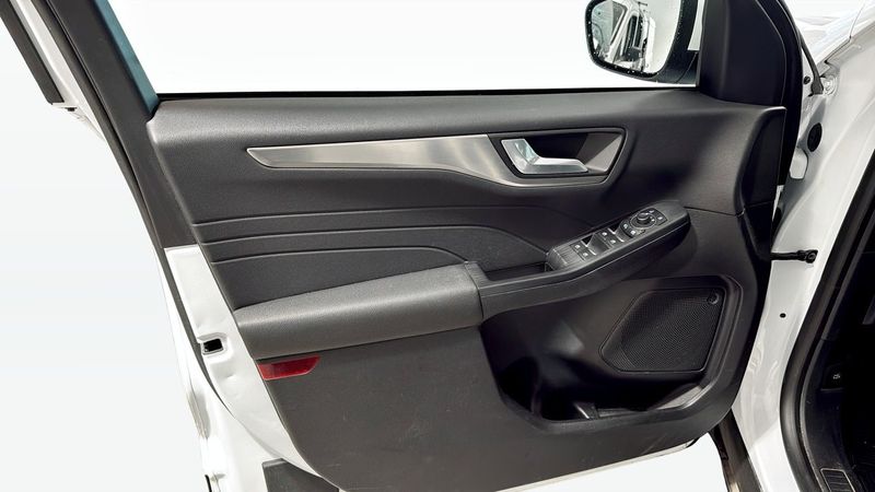 Ford Kuga bild 11