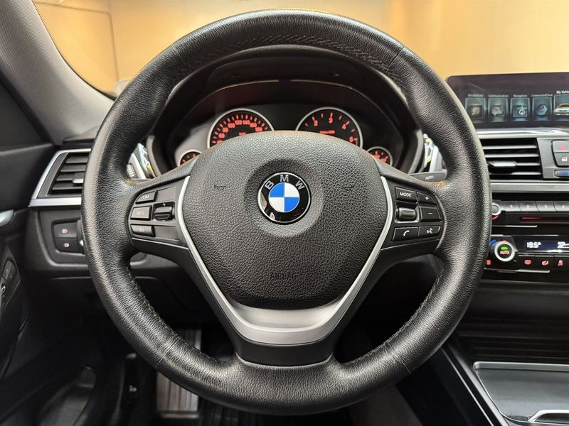 BMW 320 bild 12