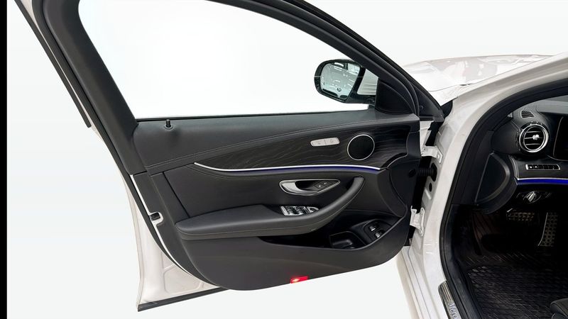 Mercedes E220 bild 11