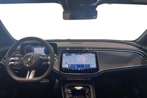 Mercedes E300 bild 9