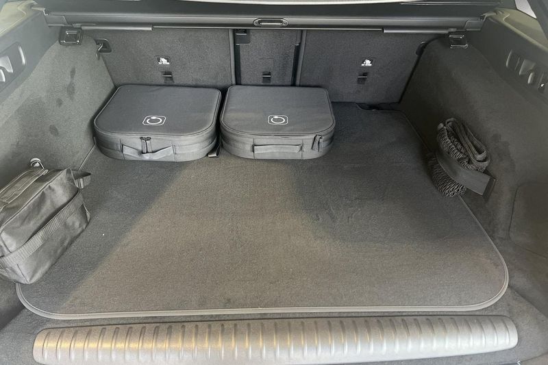 Mercedes E300 bild 18