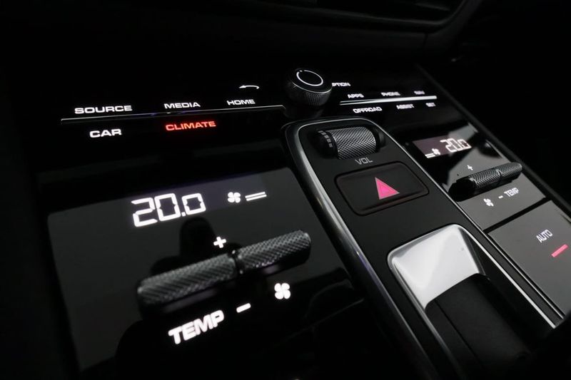 Porsche Cayenne bild 25