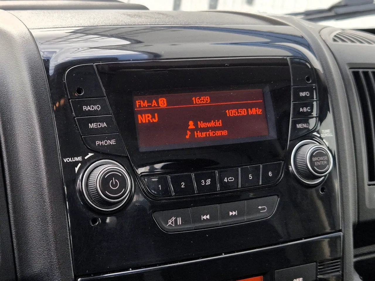 Vehicle image 24