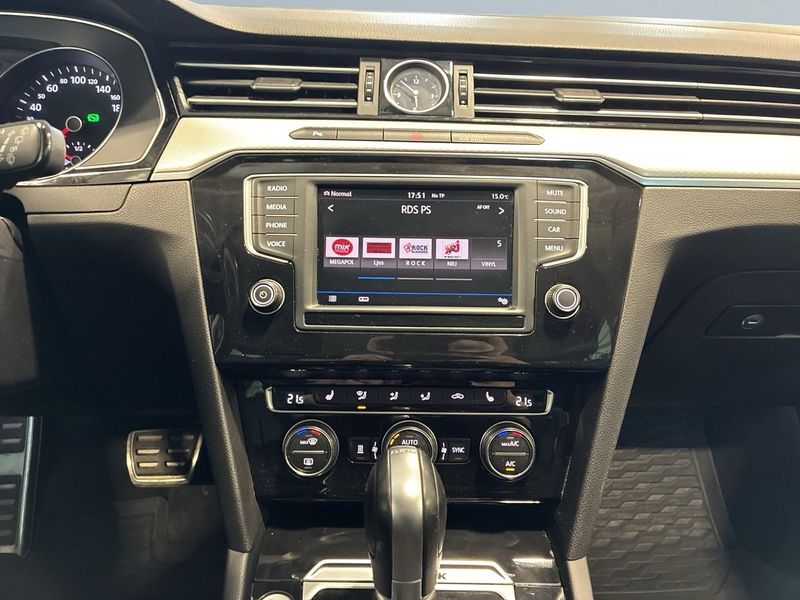 Volkswagen Passat bild 10