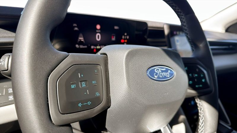 Ford Explorer bild 14