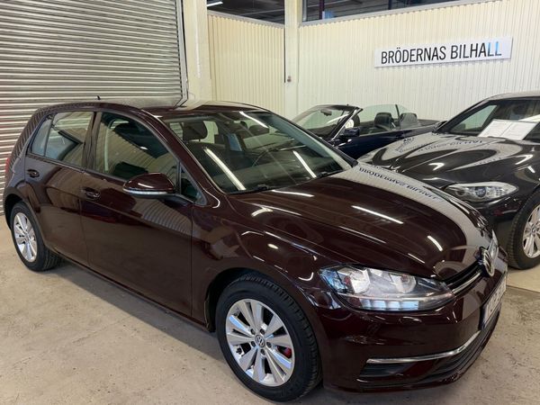 Volkswagen Golf VII 1.6 TDI DPF Base Euro 6/ Dieselvärmare - 2018