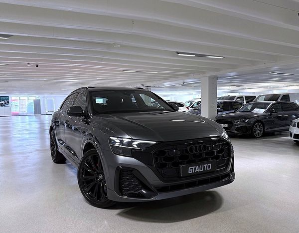 Audi Q8 50 TDI 286hk Q S-line Black line Pano B&O 23" Leasbar M - 2025