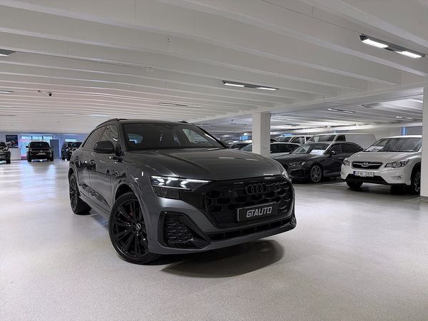Audi Q8 50 TDI 286hk Q S-line Black line Pano B&O 23" Leasbar M - 2025