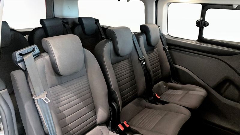 Ford Tourneo Custom bild 5