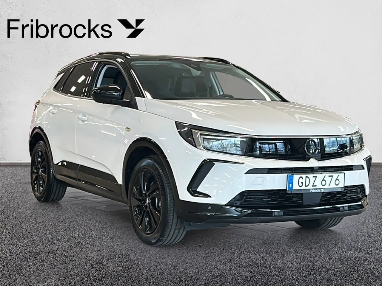 Vehicle image 6