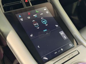 Porsche Taycan bild 16